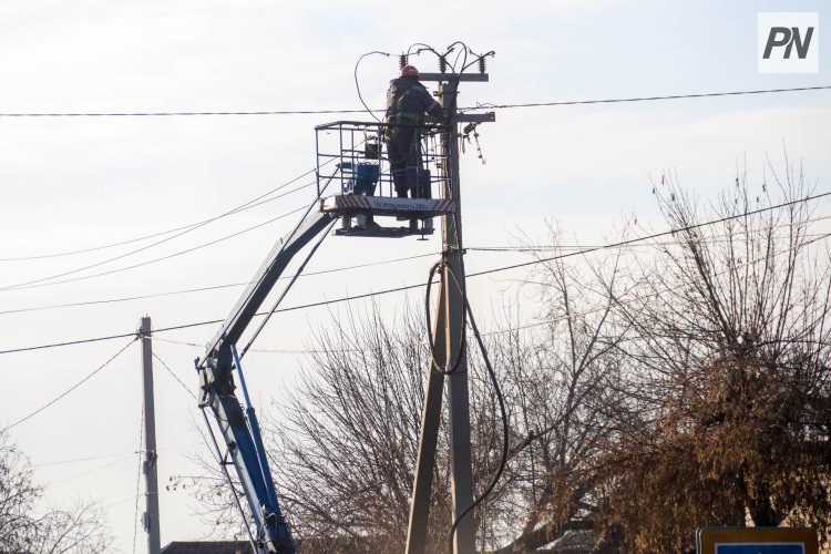 Павлодарда күнделікті жарықтың өшуі немен байланысты?
