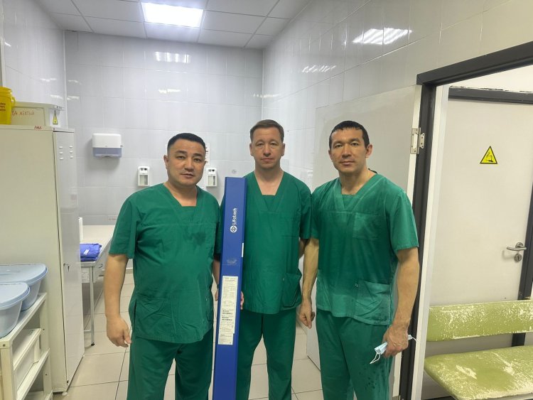 Пожилого павлодарца успешно прооперировал столичный хирург