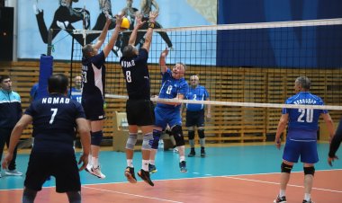 Павлодарцы обыграли сборную Казахстана по волейболу