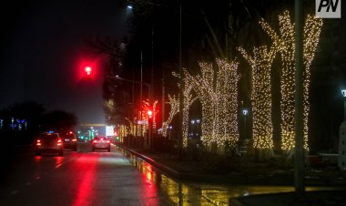 В Павлодаре приступили к обеспыливанию дорог
