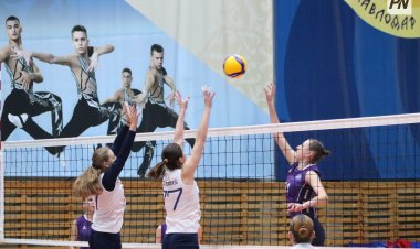 Павлодарские волейболистки уверенно провели игру против Уральска