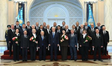 Павлодарлық энергетиктер Президенттің қолынан марапат алды