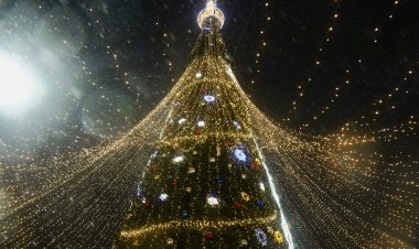 Асайын Байханов павлодарлықтарды Жаңа жылмен құттықтады