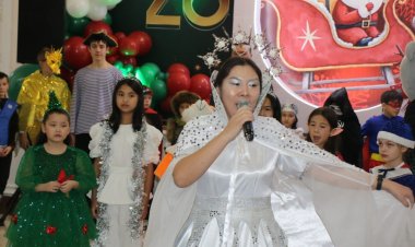 Павлодар ауданында балаларға Жаңа жыл қарсаңында 100 мың теңгеден табысталды