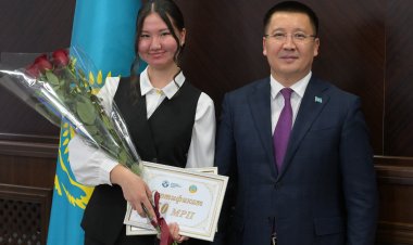 Студентов отметили премией акима Павлодарской области «Шебер асуы»