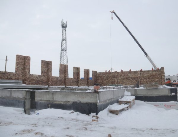 В Аксу приступили к строительству ФОКа с бассейном