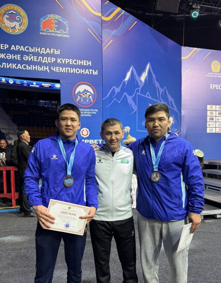 Павлодарлық палуандар еркін күрестен Қазақстан чемпионатында жүлдегер атанды