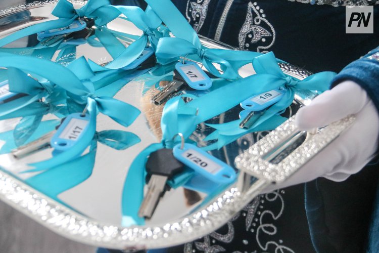 Шарбақтыда үйлі болуды армандаған жанұялар жаңа пәтерлерге қоныстанды