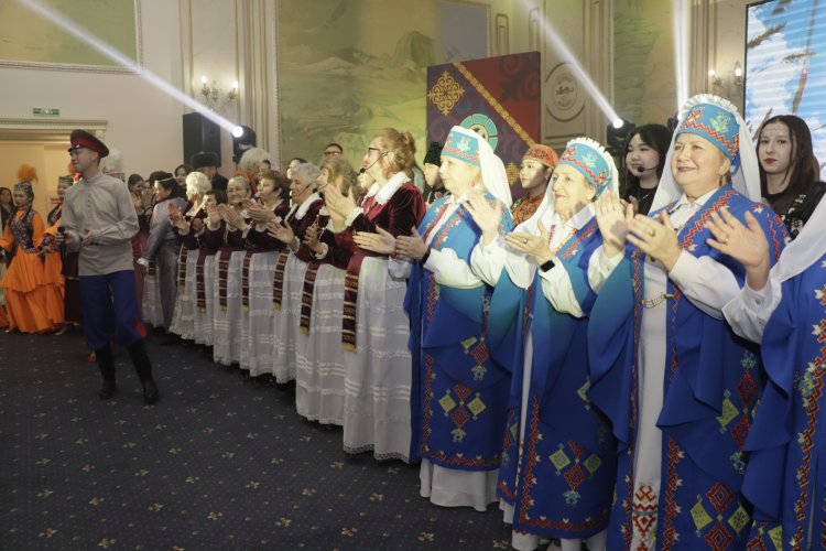 Десятки тысяч зрителей побывали на мероприятиях павлодарском Доме дружбы
