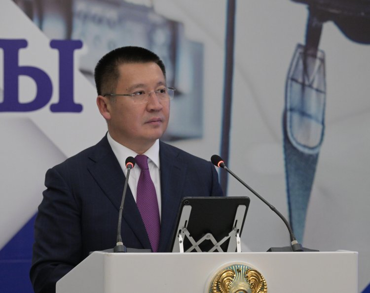 Асайын Байханов павлодарлықтарды ел үшін маңызды күнмен құттықтады