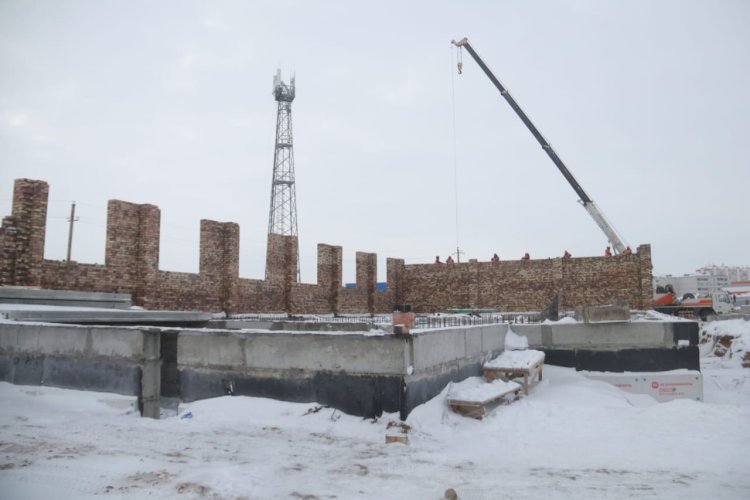 Ақсуда бассейні бар заманауи спорт кешені салынуда