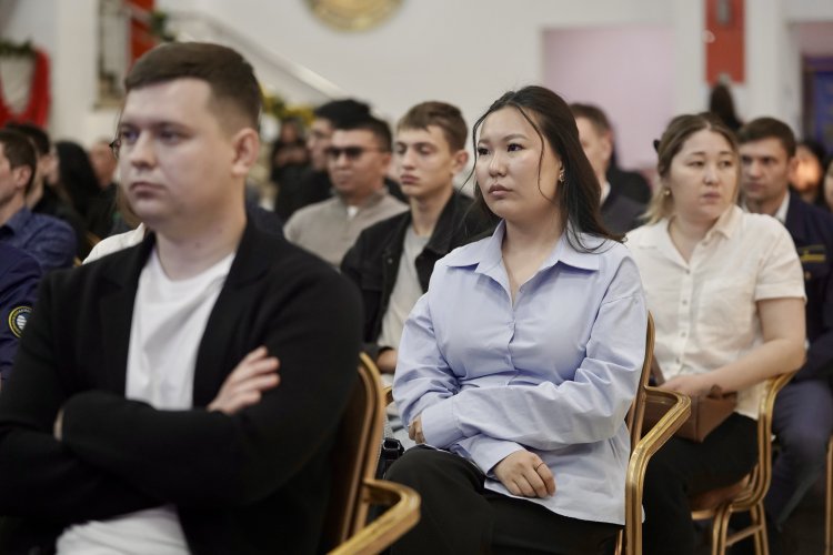 Павлодарда жұмысшы жастар биылғы жылды қорытындылады