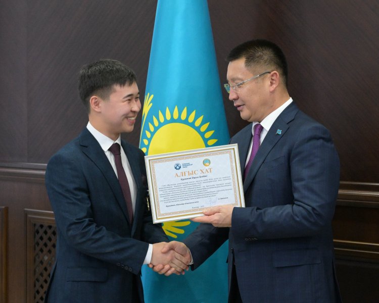 Павлодарда «Шебер асуы» биігін бағындырғандар марапатталды