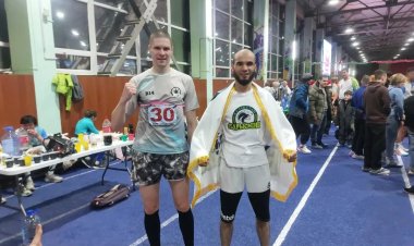 Экибастузец покорил третий ультрамарафон, пробежав почти 600 кругов в манеже