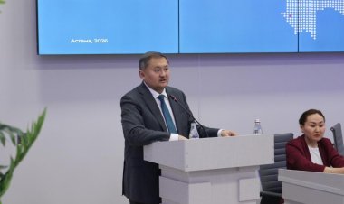 AI-Sana бағдарламасы аясында 100 мың студент ЖИ алгоритмдерін меңгереді