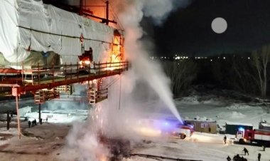 Павлодарда салынып жатқан көпір аумағында өрт шықты