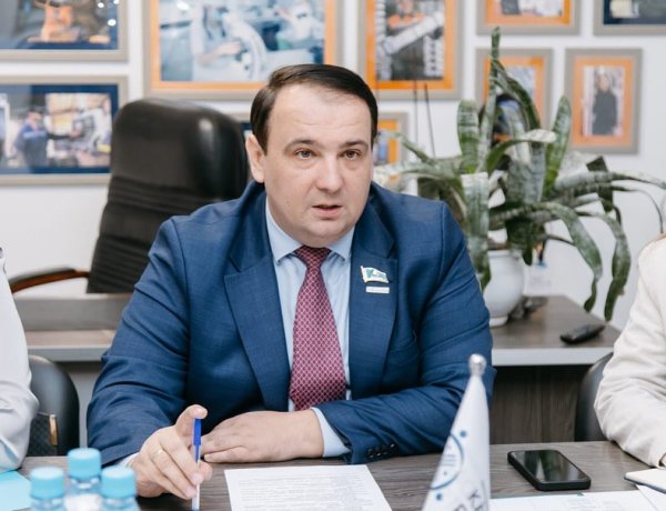 Павлодар облыстық мәслихатының төрағасы Конституциялық комиссия құрамына енді