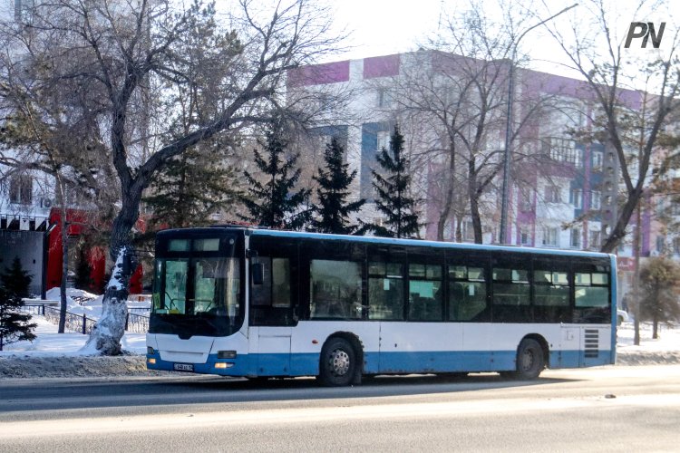 Павлодардағы автопарк жүргізушілері жаңа Конституция туралы пікір білдірді