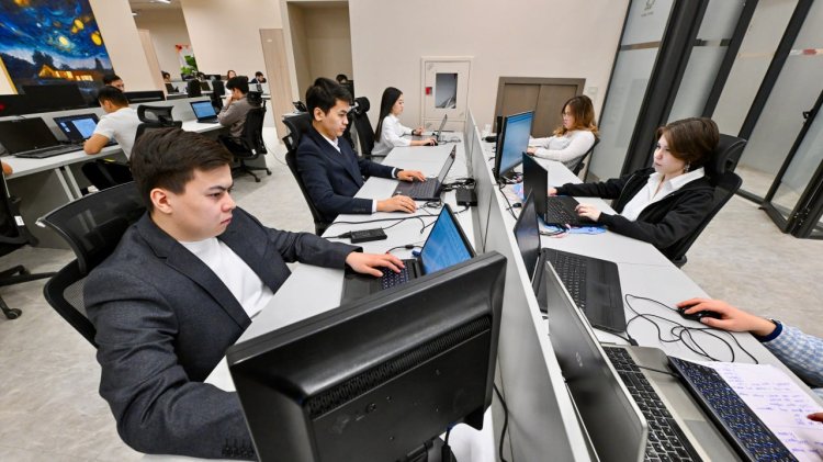 Олжас Бектенов салық реформасы бойынша түсіндіру жұмыстарымен танысты