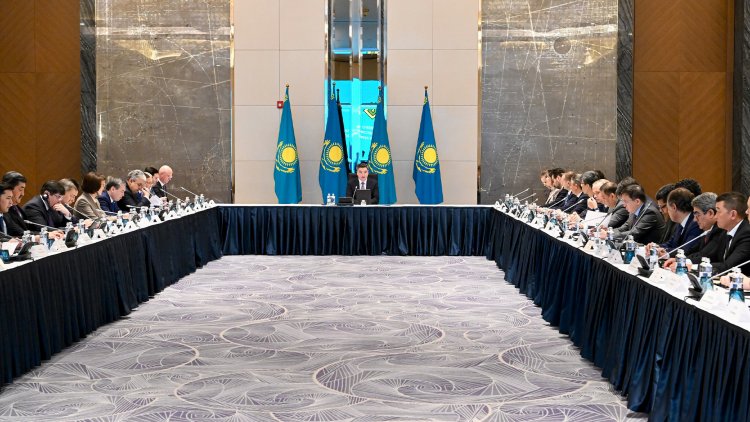 Олжас Бектенов шетелдік инвесторлар кеңесінің аралық отырысын өткізді