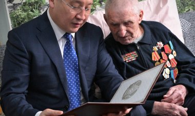 В Павлодаре поздравили ветерана из поколения победителей