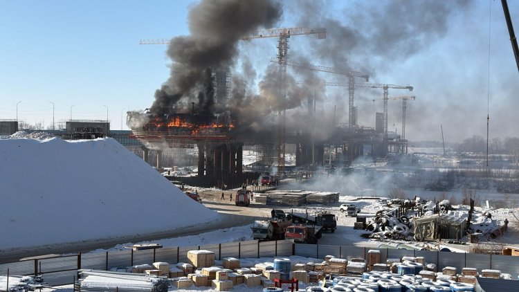 Павлодарда салынып жатқан көпір қайта тұтанды