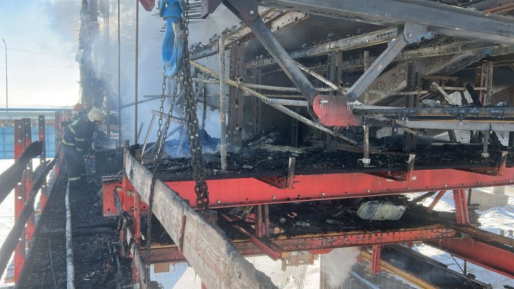 Павлодарда көпірде шыққан өрт сөндірілді