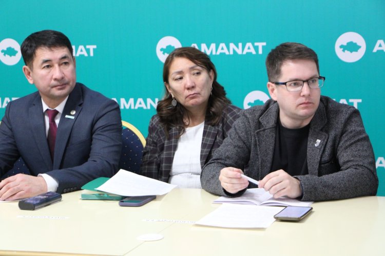 Павлодар тұрғындары білім берудегі діни насихатқа алаңдаушылық білдіруде