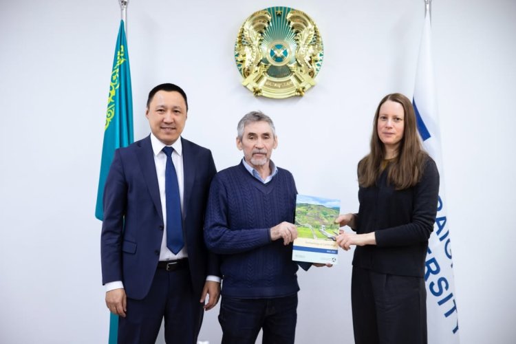 Британские исследователи посетили павлодарский вуз