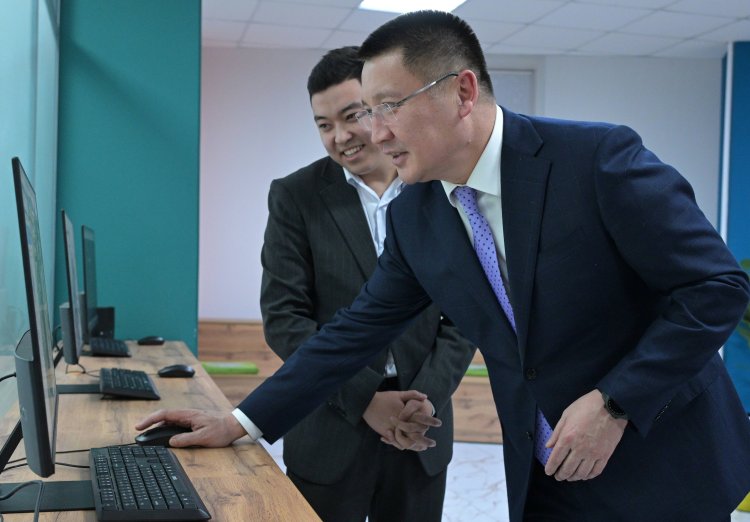 Асаин Байханов посетил региональный Pavlodar Hub