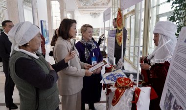 Әжелер қауымы павлодарлықтарға ұлттық қолөнерден тегін шеберлік сағатын өткізеді