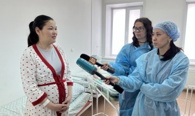 Павлодарда көпбалалы аналарды мереке қарсаңында құттықтады