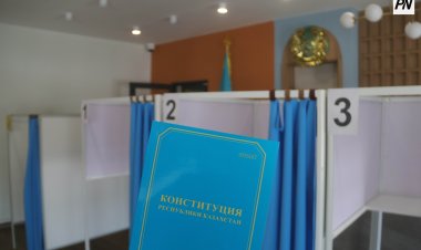 Аққулының айтыскері жастарды ел дамуына үлес қосуға шақырды