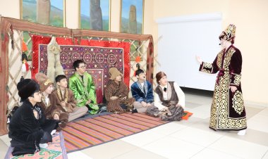 «Ордабасы құрылтайы»: павлодарлық оқушылар тарихи оқиғаға спектакль арнады
