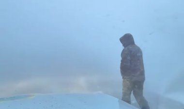 Боранда павлодарлық құтқарушы автоколоннаға жаяу жол көрсетті