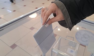 Екібастұзда жас жұбайлар азаматтық міндеттерін орындады