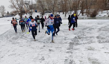 Мұз үстіндегі кросс: павлодарлықтар өздерін мұз үстінде сынады