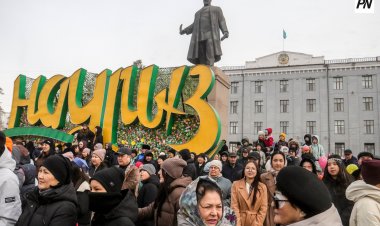 На Центральной площади тысячи павлодарцев отметили народный праздник