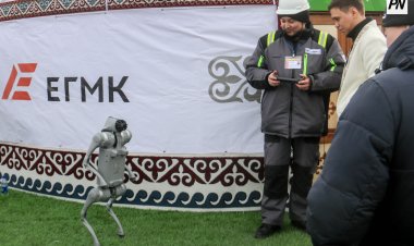 В Павлодаре на Наурыз показали золотую юрту