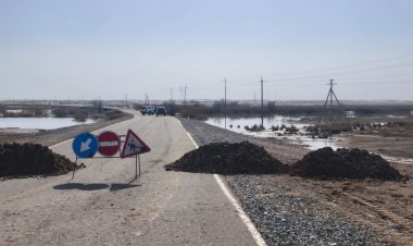 Су тасқыны: Шиқылдақ ауылына кірме жолдың төсемін ашылды