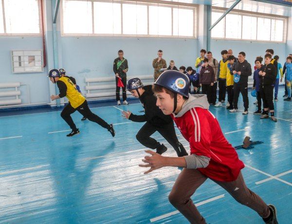 Будущие спасатели Павлодара показали свой характер на полосе препятствий
