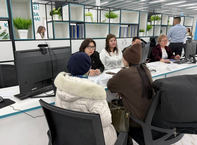 Павлодарцы получили консультации всех профильных ведомств в одном месте