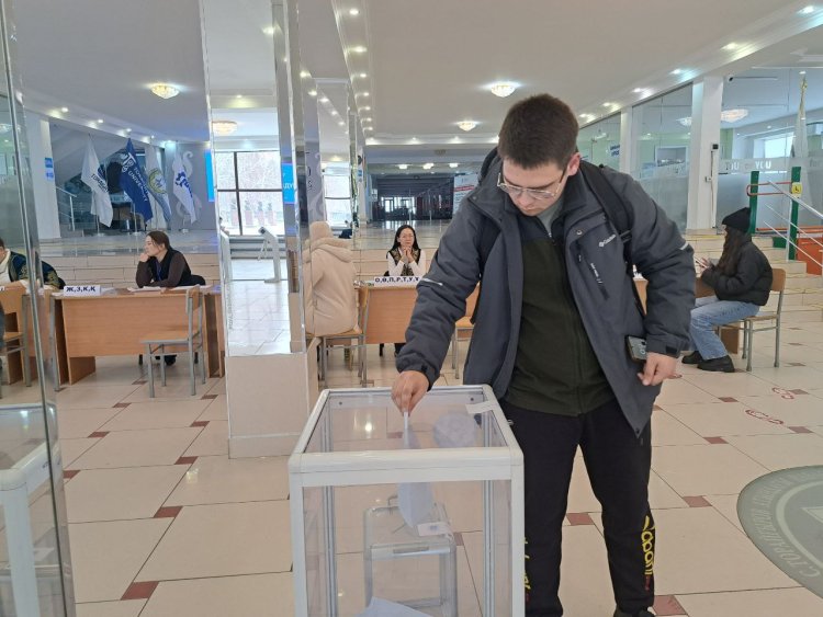В Павлодаре наблюдается активность молодых избирателей