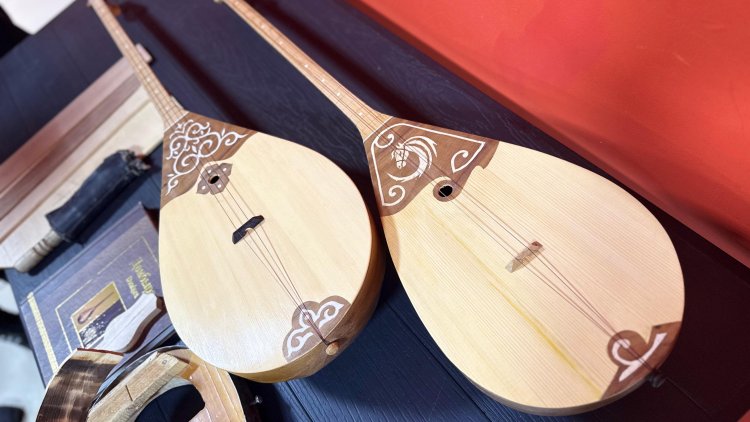 Домбра – сердце культуры: мастер из Павлодара поделился секретами