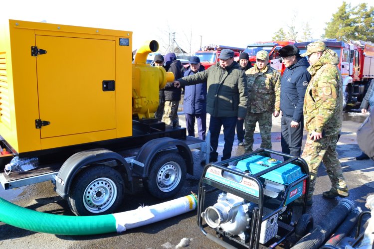Вывоз снега и очистка сооружений: Павлодарская область работает на опережение