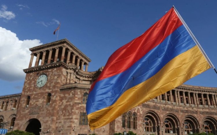 Арменияда 10 жылда алғаш рет әскери шеру өтеді