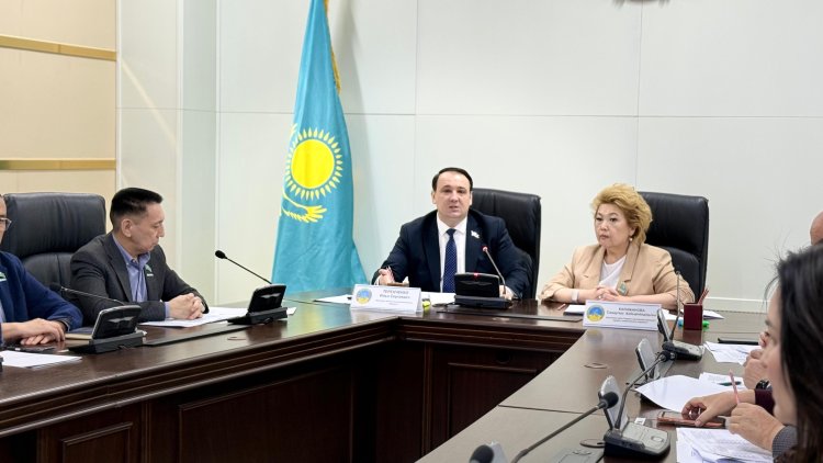 Ашықтық пен сенім: Павлодарда көлікті жекешелендіру бойынша тыңдаулар өтті