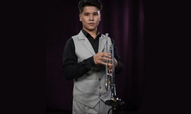 Павлодарский музыкант за месяц покорил Москву