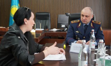 С какими вопросами десятки павлодарцев пришли к главе полиции области