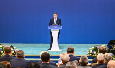 Премьер-министр: Казахстан переходит к новой модели развития геологической отрасли